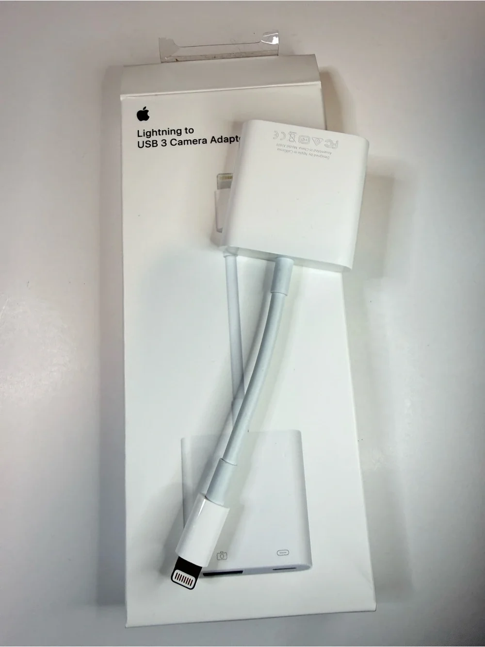 Apple White Lightning to USB Camera Adapter with USB Port
